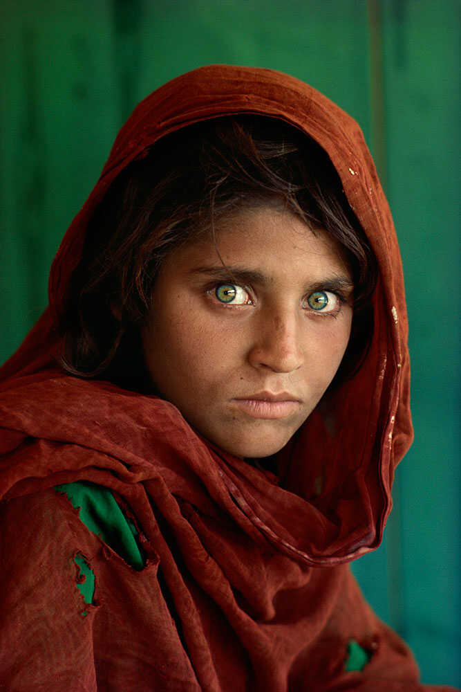 The Afghan Girl: A kodachrome photo of Sharbat Gula